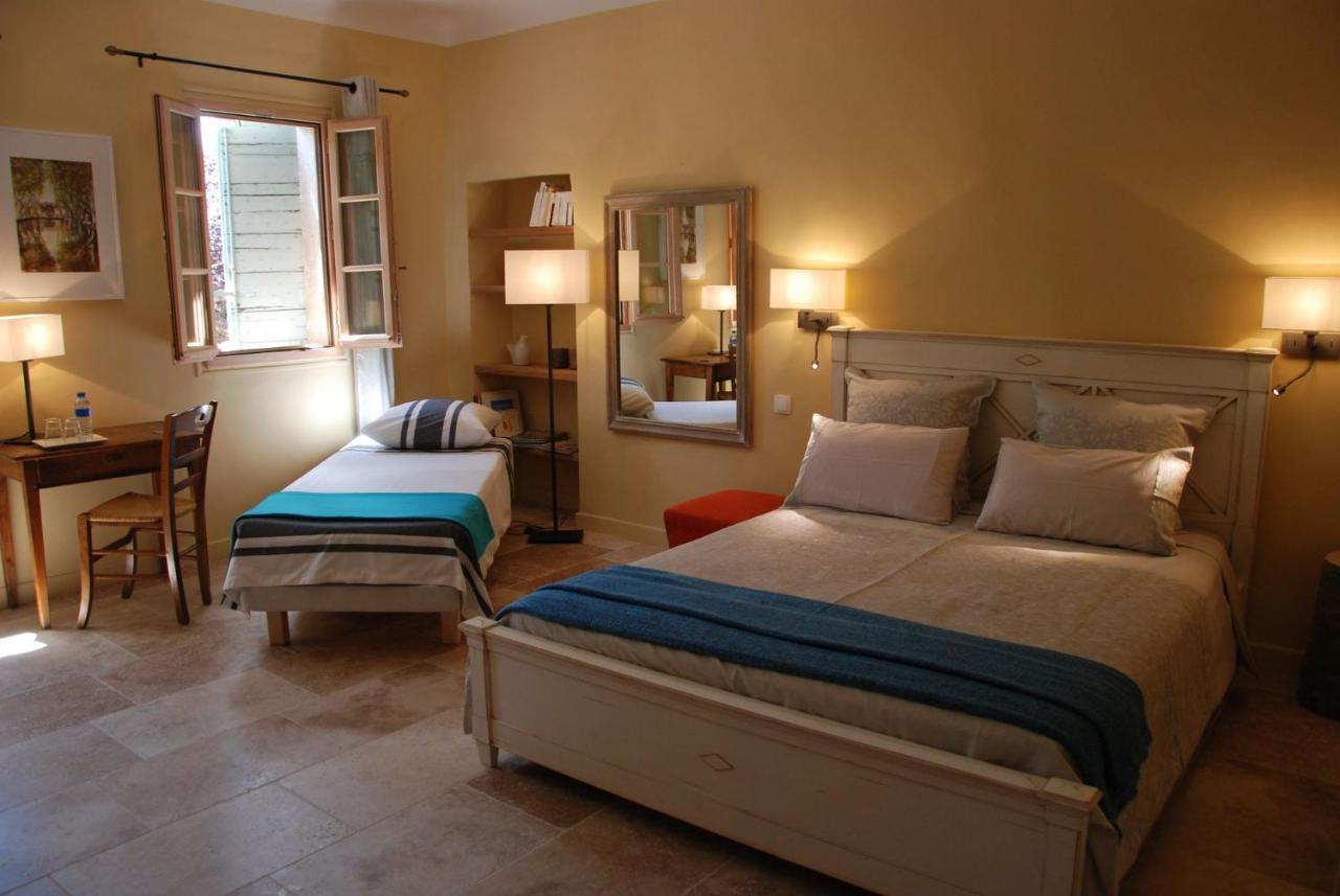 Le Moulin Des Pinchinats Bed & Breakfast Aix-en-Provence Dış mekan fotoğraf